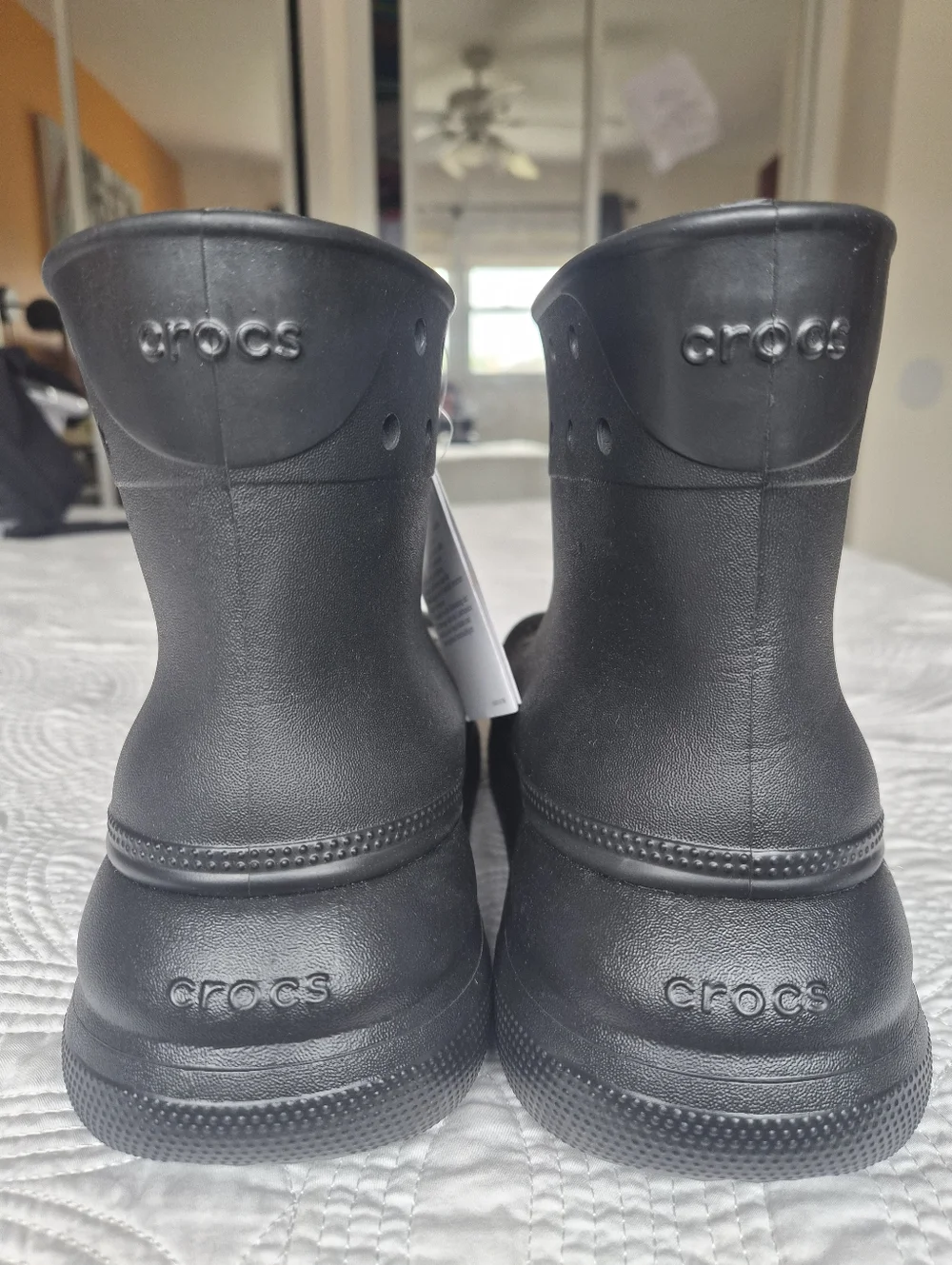 NWT Crocs Crush Boot Black Women 7 Platform